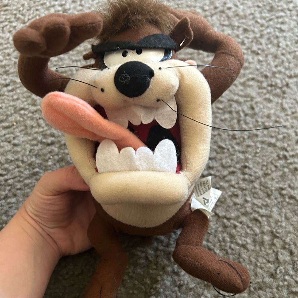 Vintage 1998 Warner Bros Looney Tunes Tasmanian Devil Taz 7” Plush Stuffed Toy